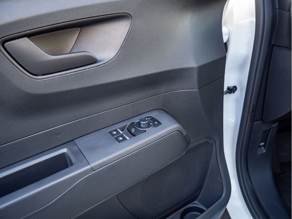 Ford Transit Courier 2025