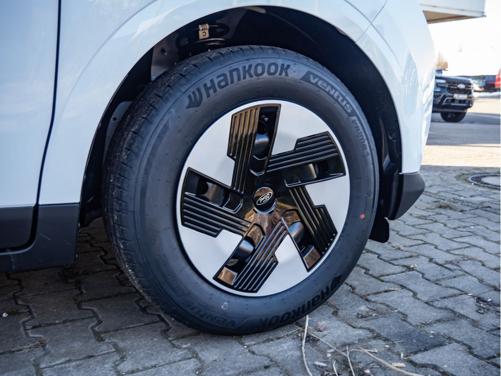 Ford Transit Courier 2025