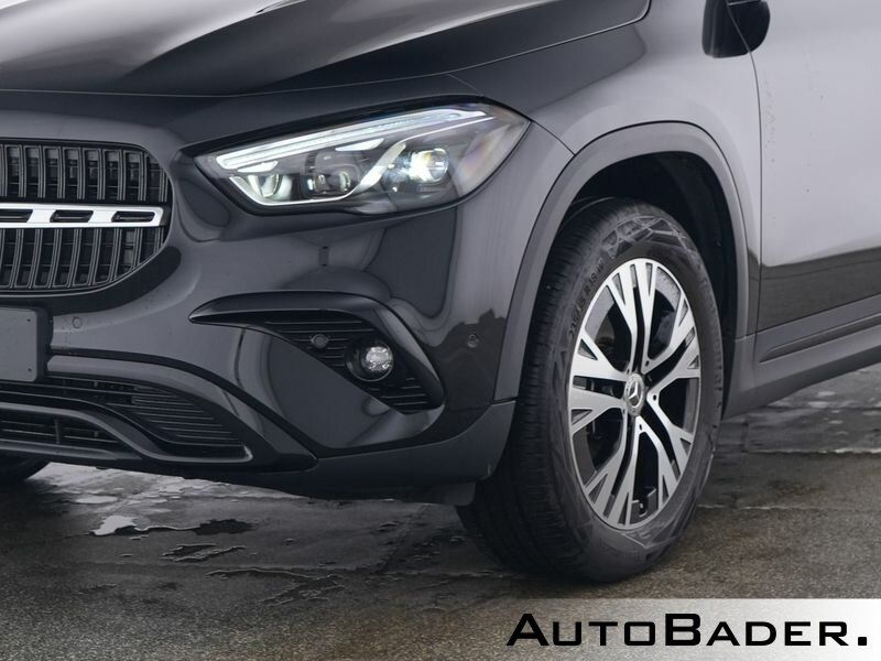Mercedes-Benz GLA 180 2024