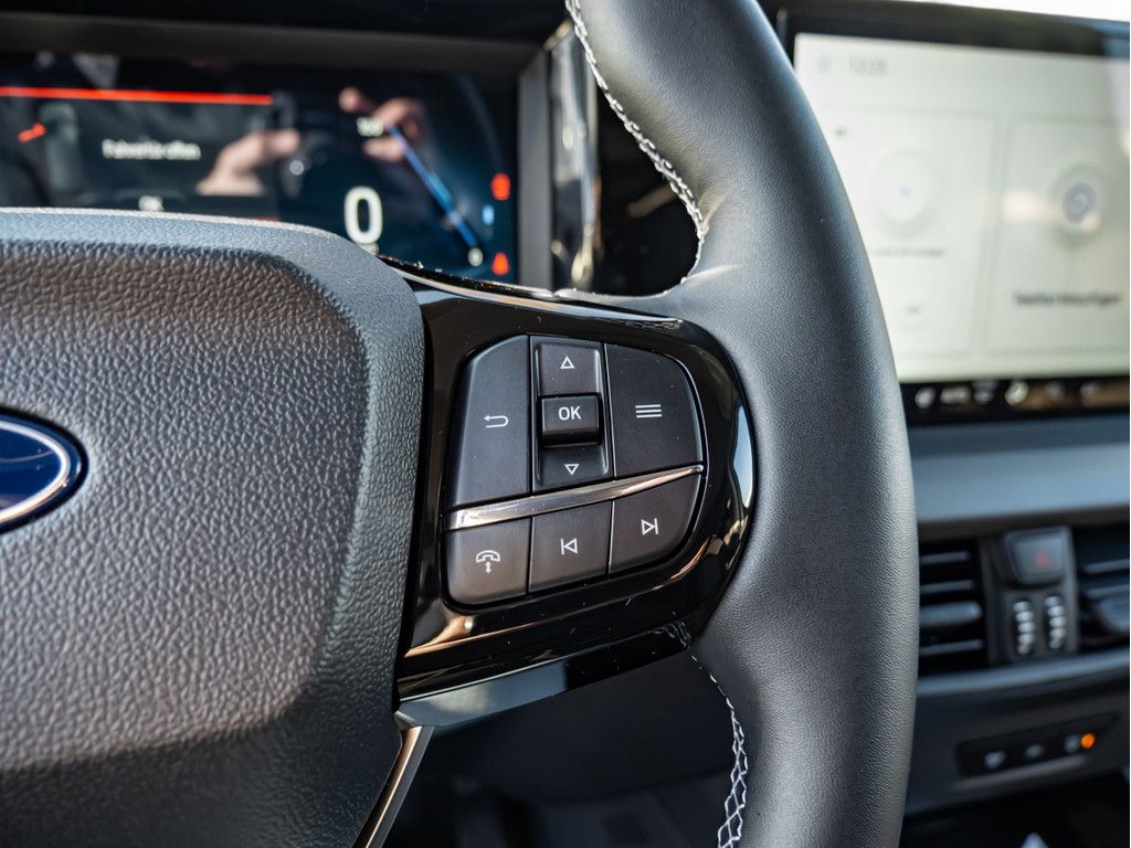 Ford Transit Courier 2025