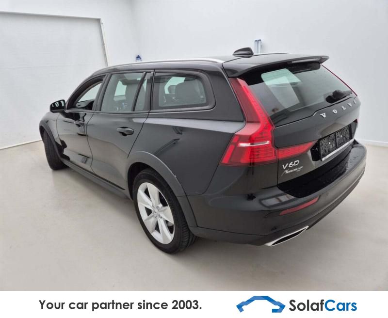 Volvo V60 Cross Country 2020