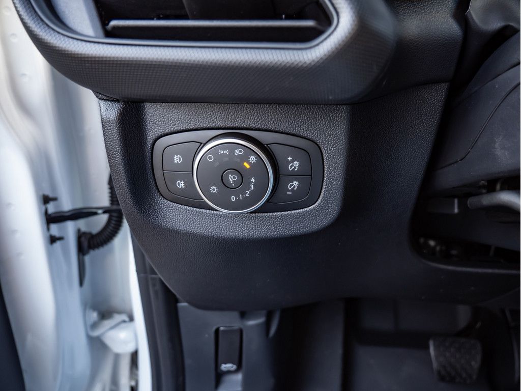 Ford Transit Courier 2025