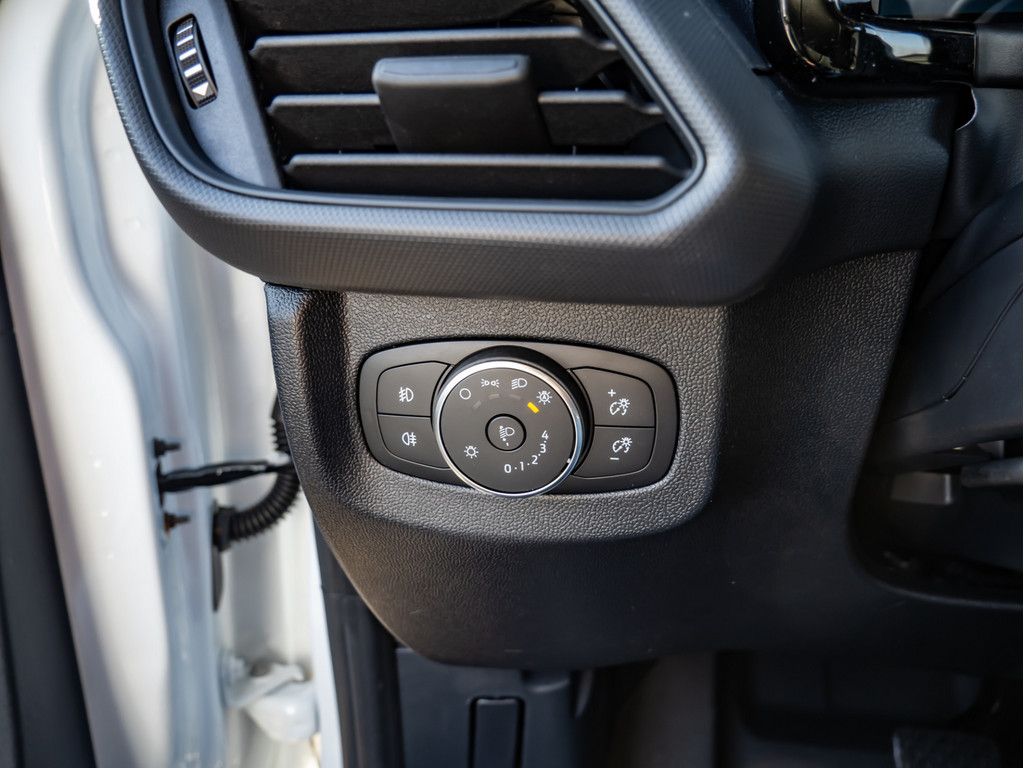 Ford Transit Courier 2025