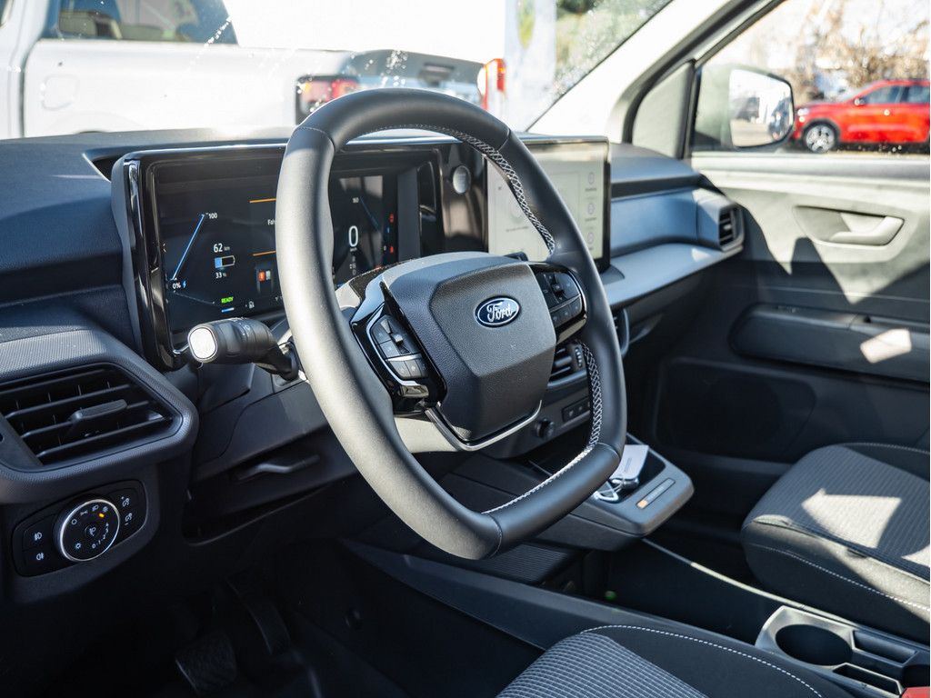 Ford Transit Courier 2025