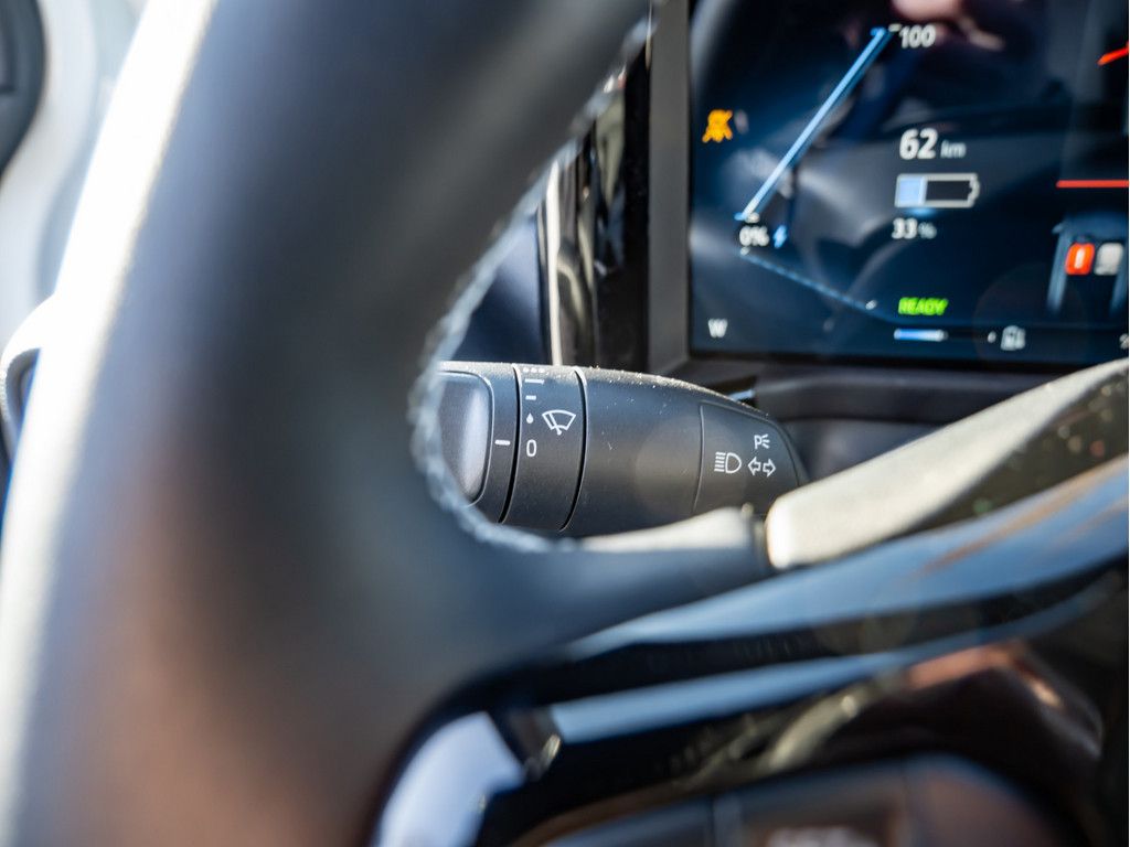 Ford Transit Courier 2025