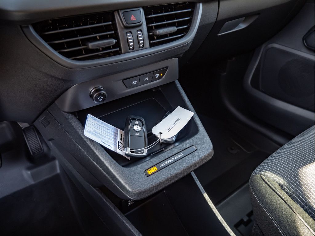 Ford Transit Courier 2025