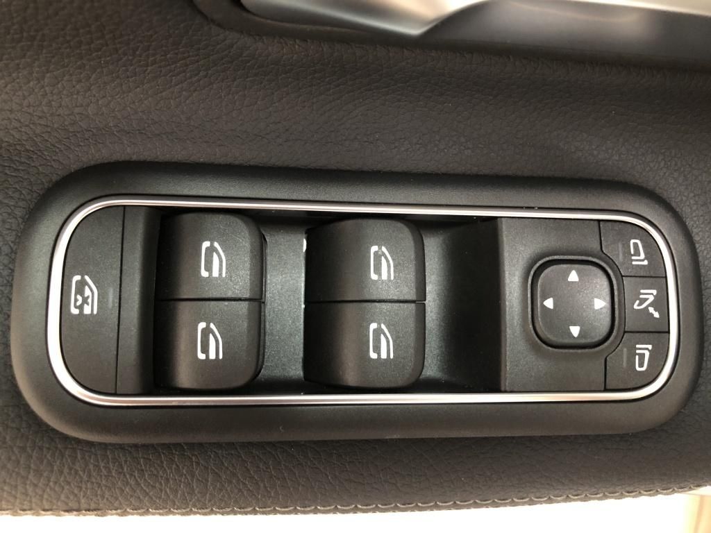 Mercedes-Benz A 200 2024