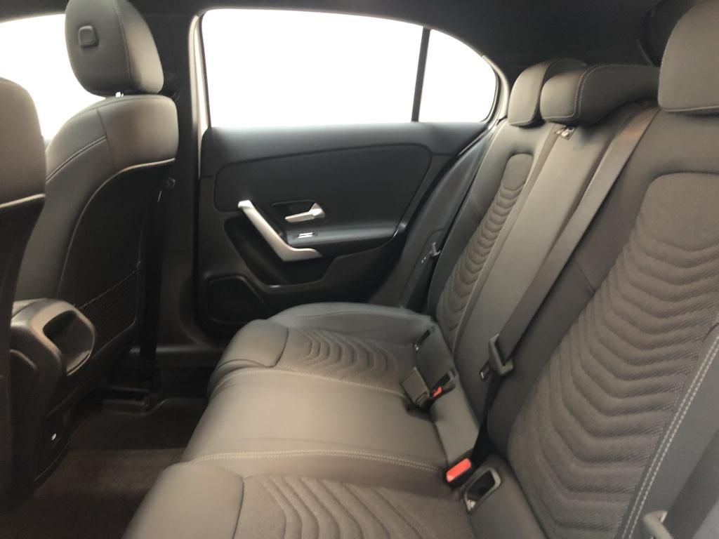 Mercedes-Benz A 200 2024