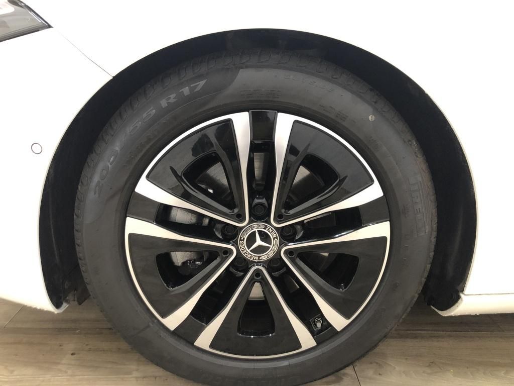 Mercedes-Benz A 200 2024
