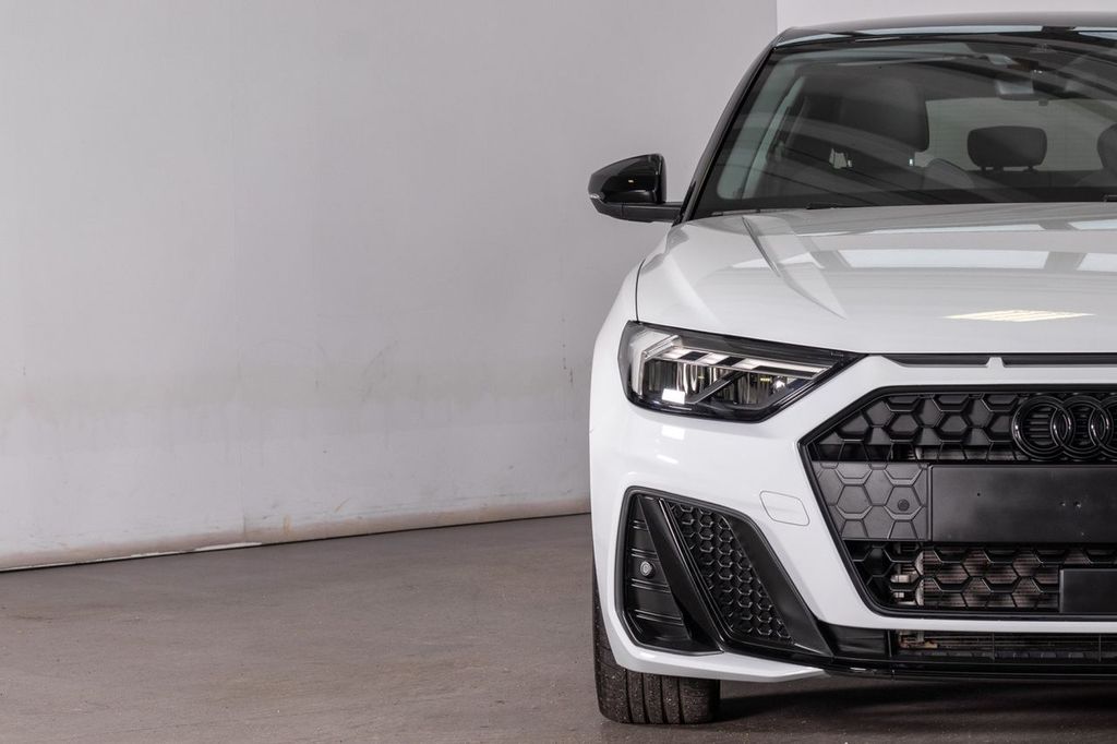 Audi A1 2025
