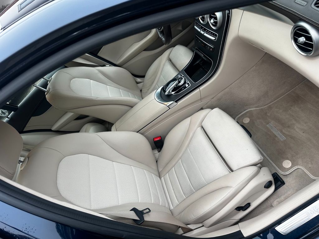 Mercedes-Benz C 180 2021