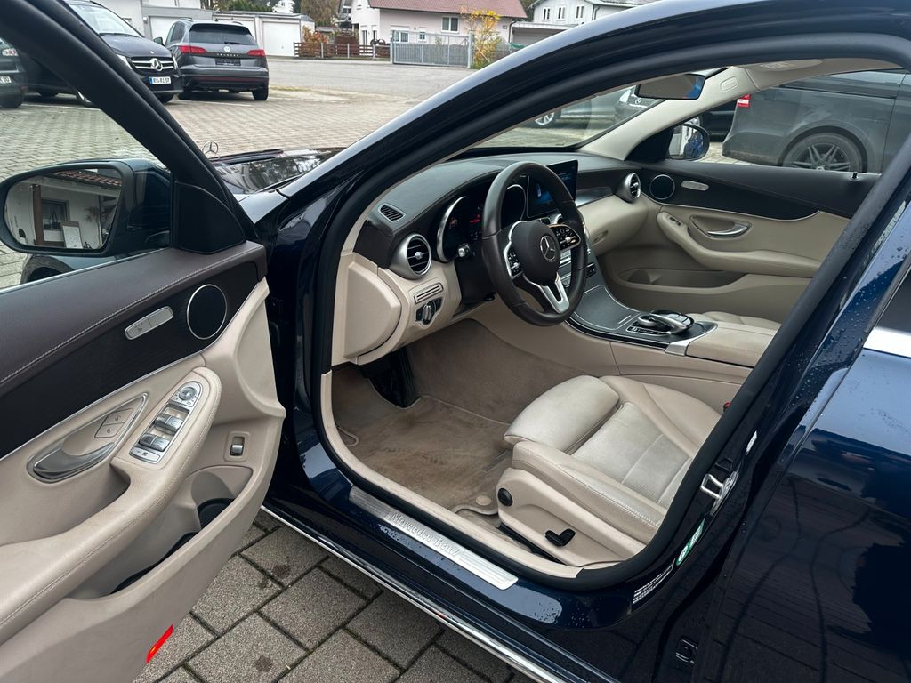 Mercedes-Benz C 180 2021