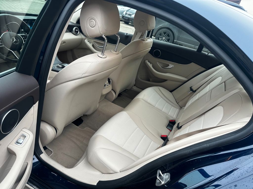 Mercedes-Benz C 180 2021