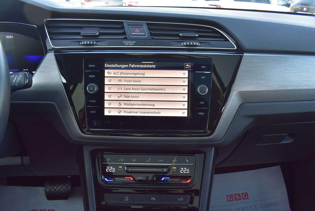 Volkswagen Touran 2024