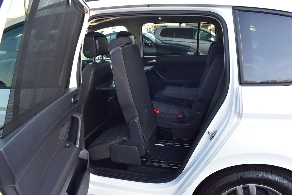 Volkswagen Touran 2024