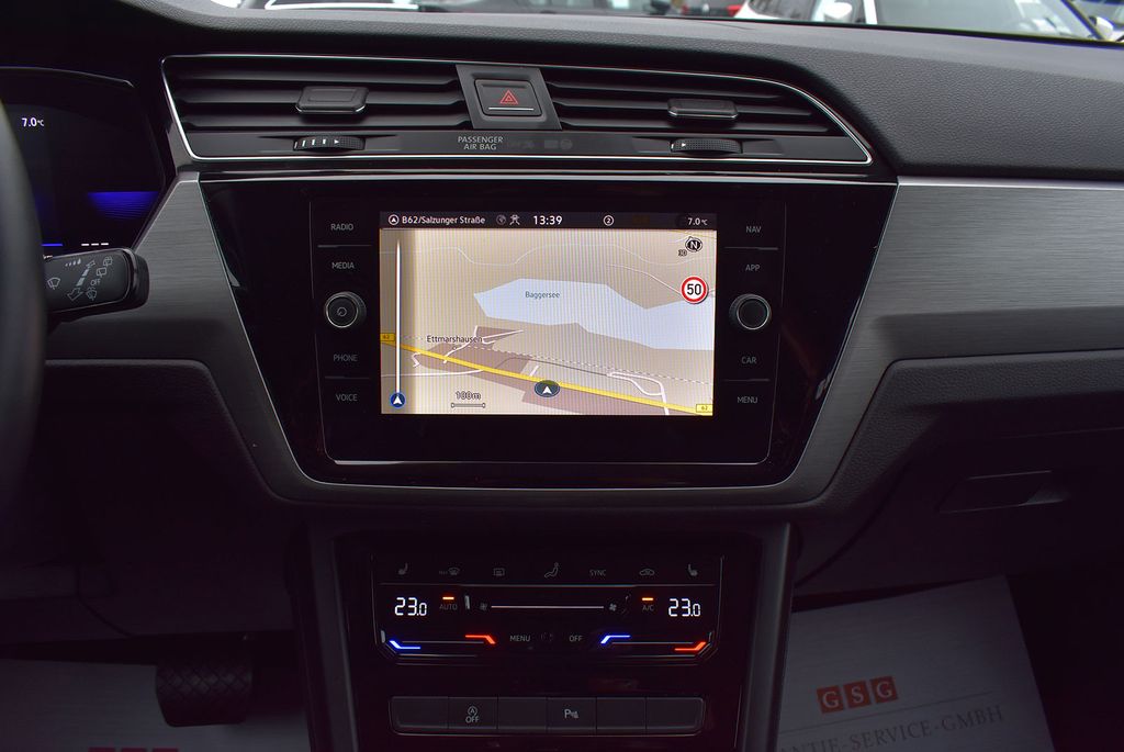 Volkswagen Touran 2024