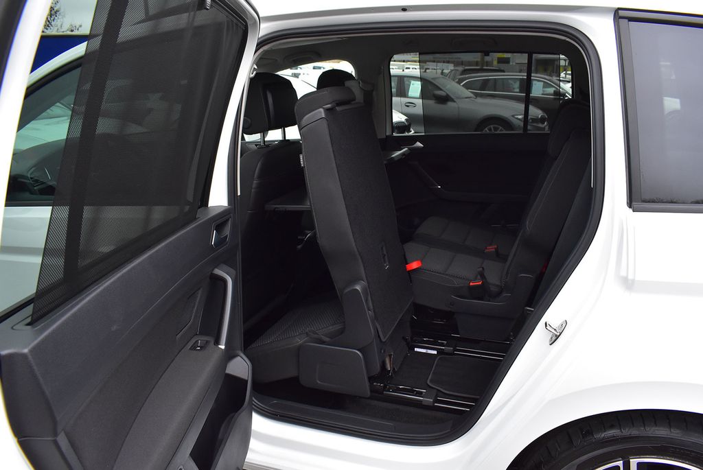 Volkswagen Touran 2024