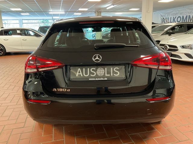 Mercedes-Benz A 180 2021
