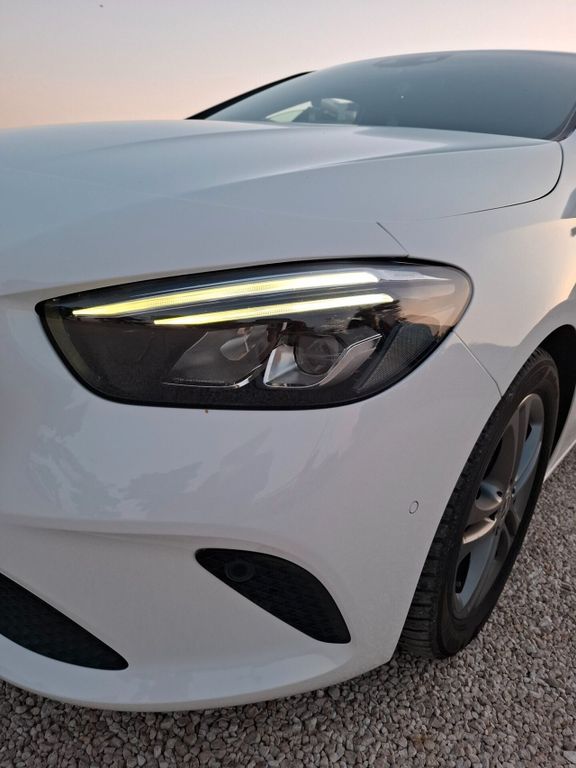 Mercedes-Benz B 180 2020