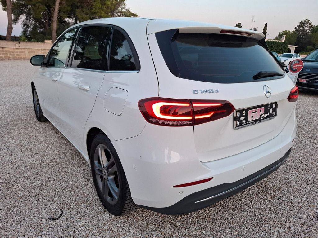 Mercedes-Benz B 180 2020