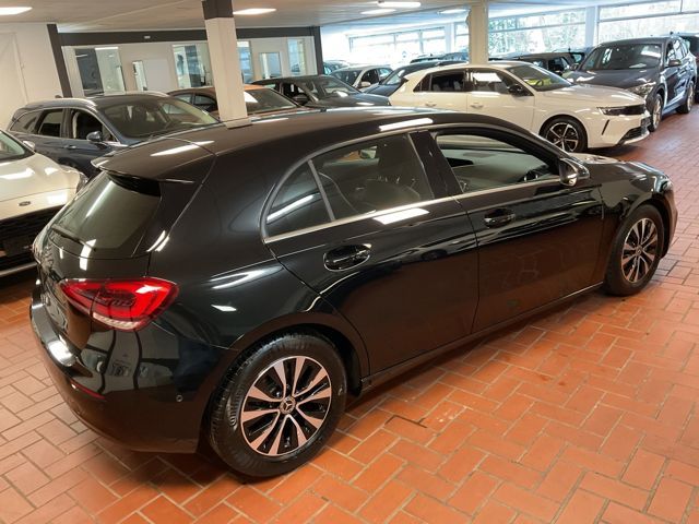 Mercedes-Benz A 180 2021