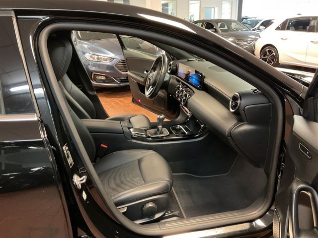 Mercedes-Benz A 180 2021