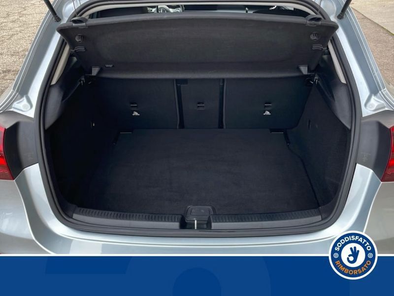 Mercedes-Benz A 180 2024