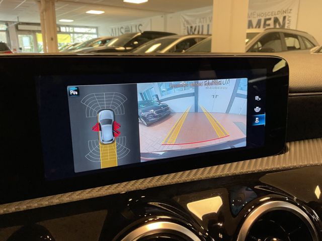 Mercedes-Benz A 180 2021