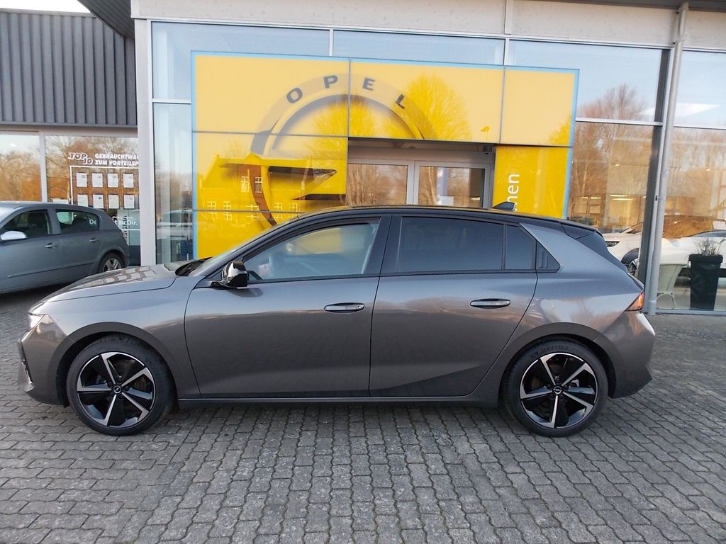 Opel Astra 2024