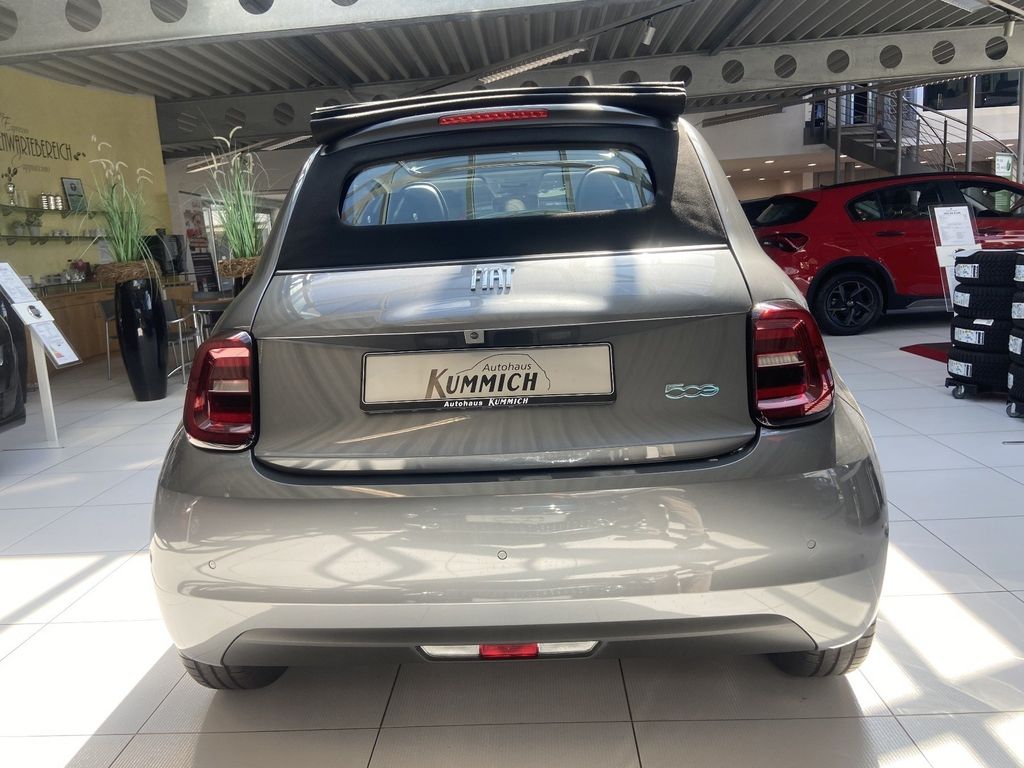 Fiat 500e 2023