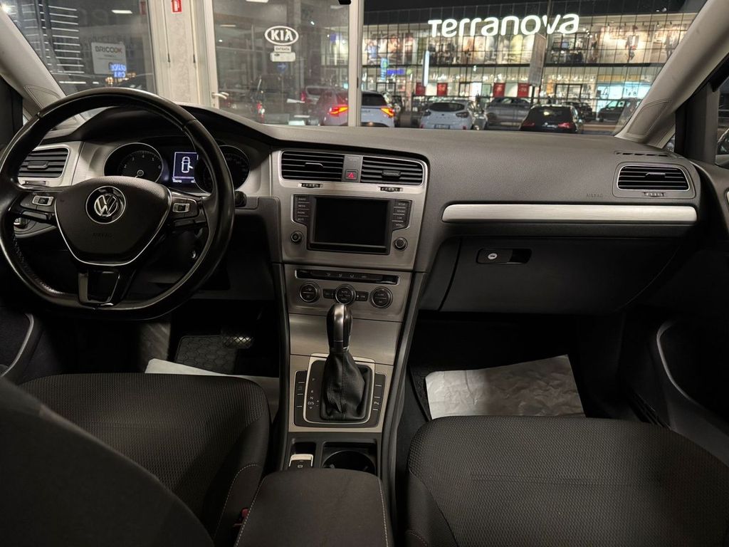 Volkswagen Golf 2016