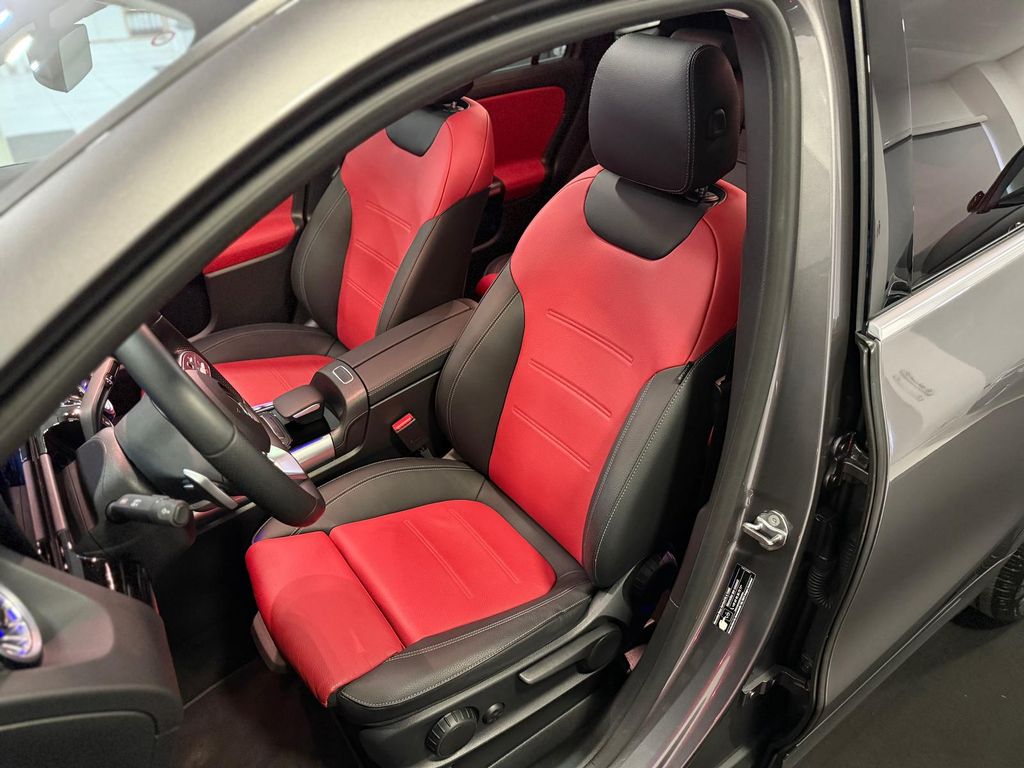 Mercedes-Benz GLA 200 2022