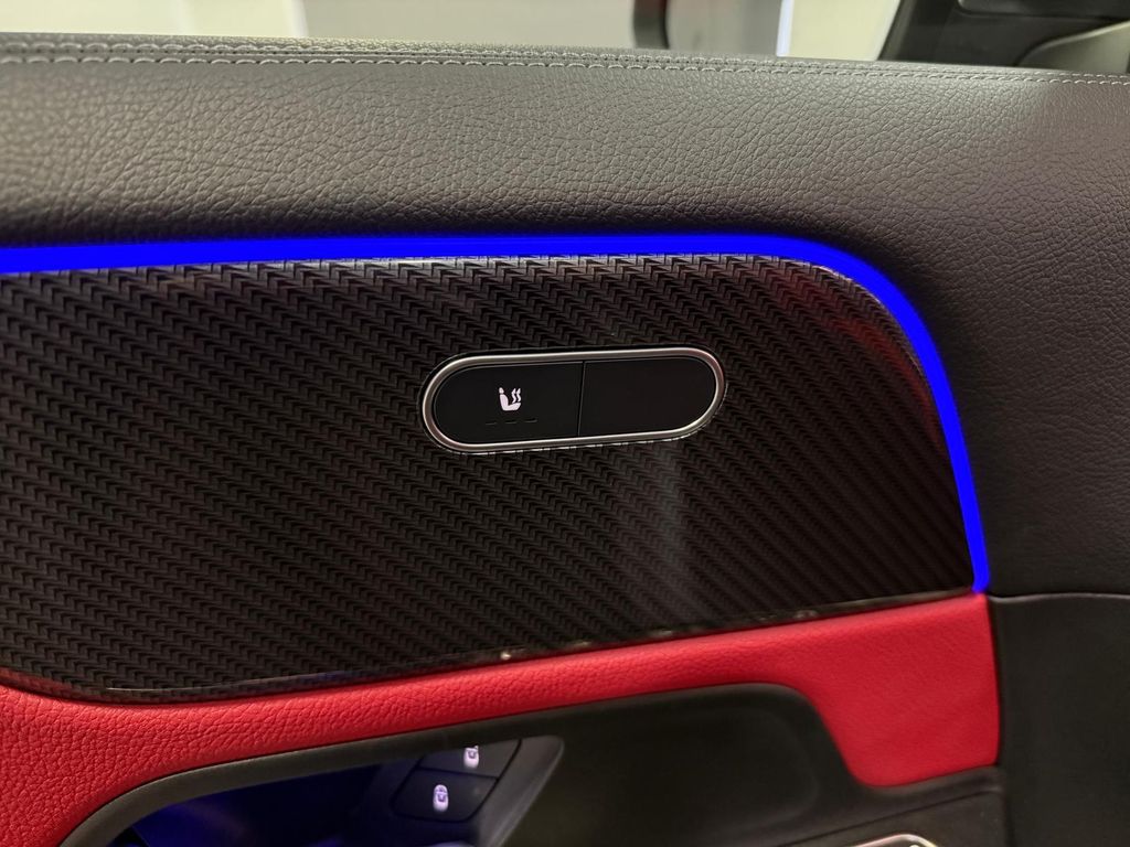 Mercedes-Benz GLA 200 2022