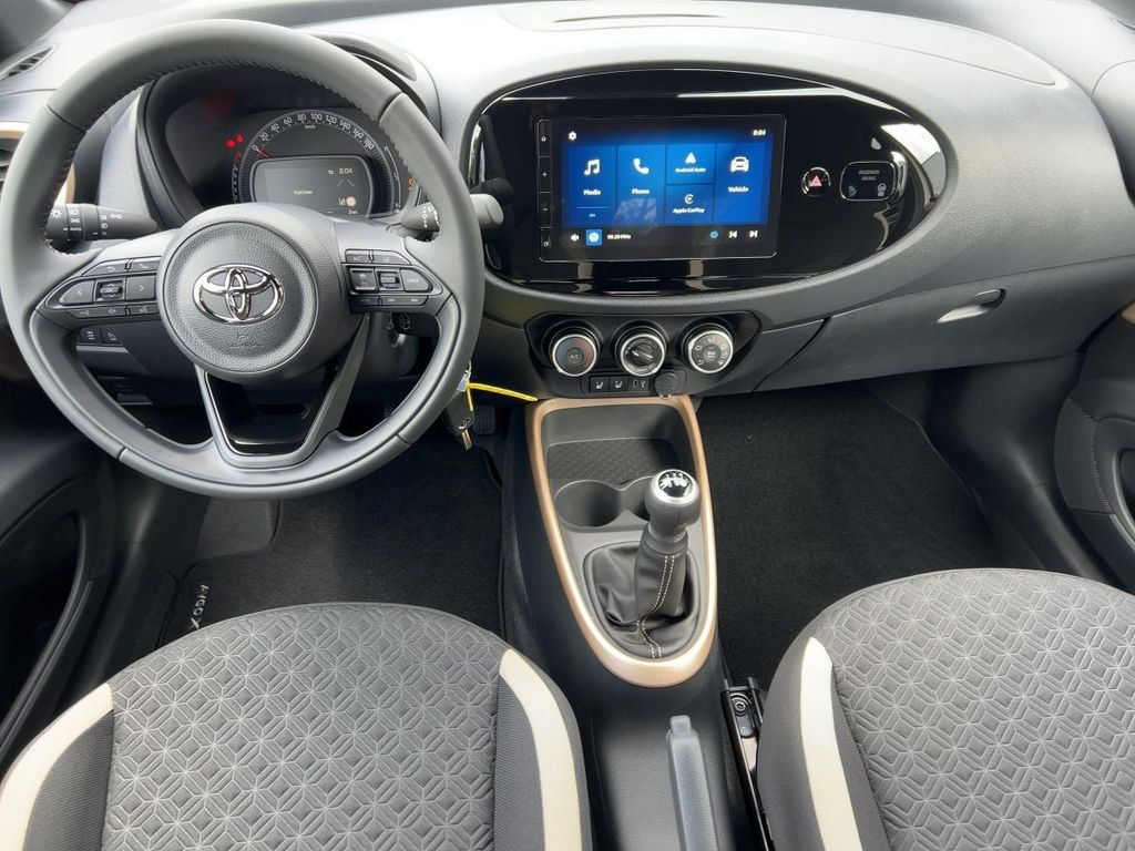 Toyota Aygo (X)