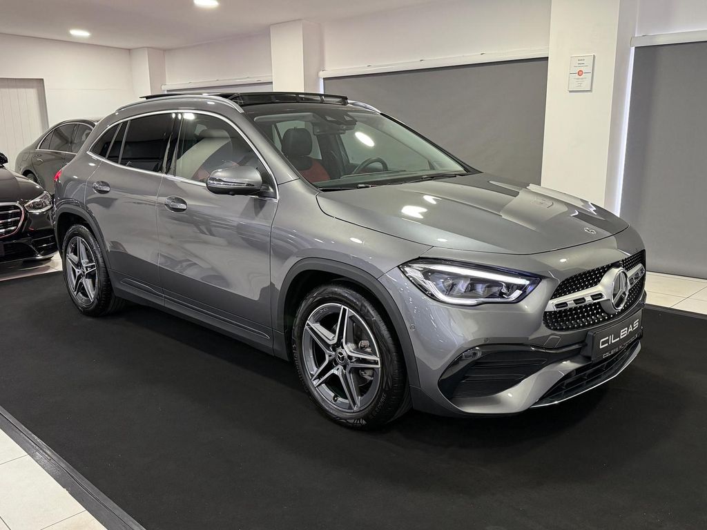 Mercedes-Benz GLA 200 2022