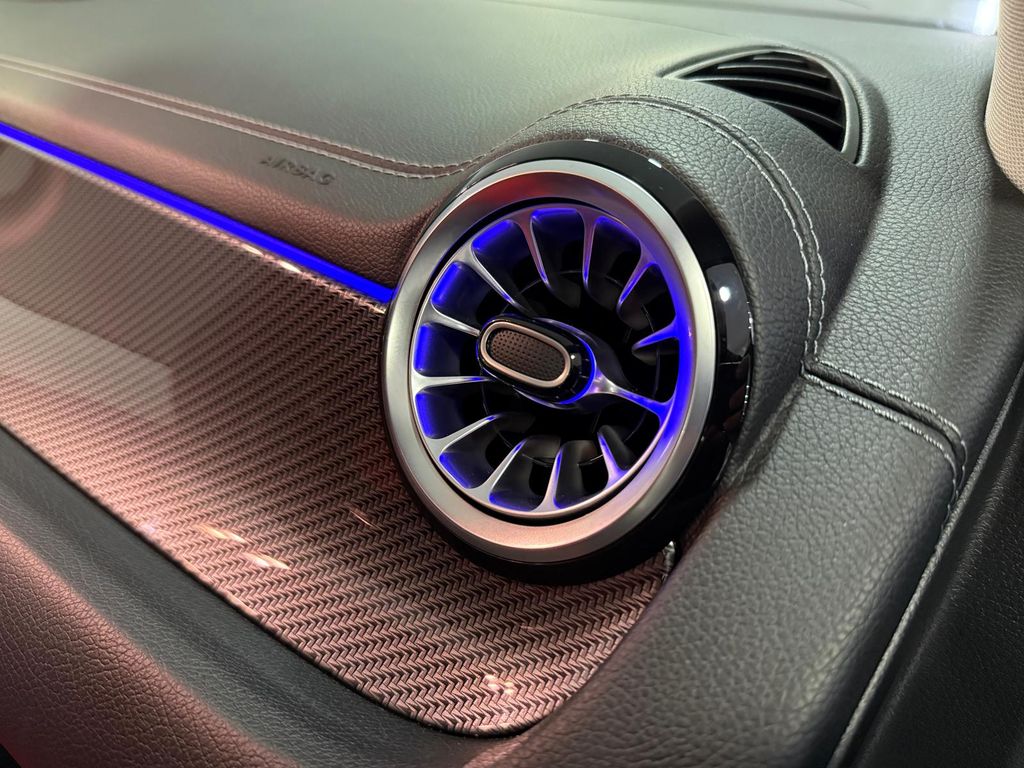 Mercedes-Benz GLA 200 2022