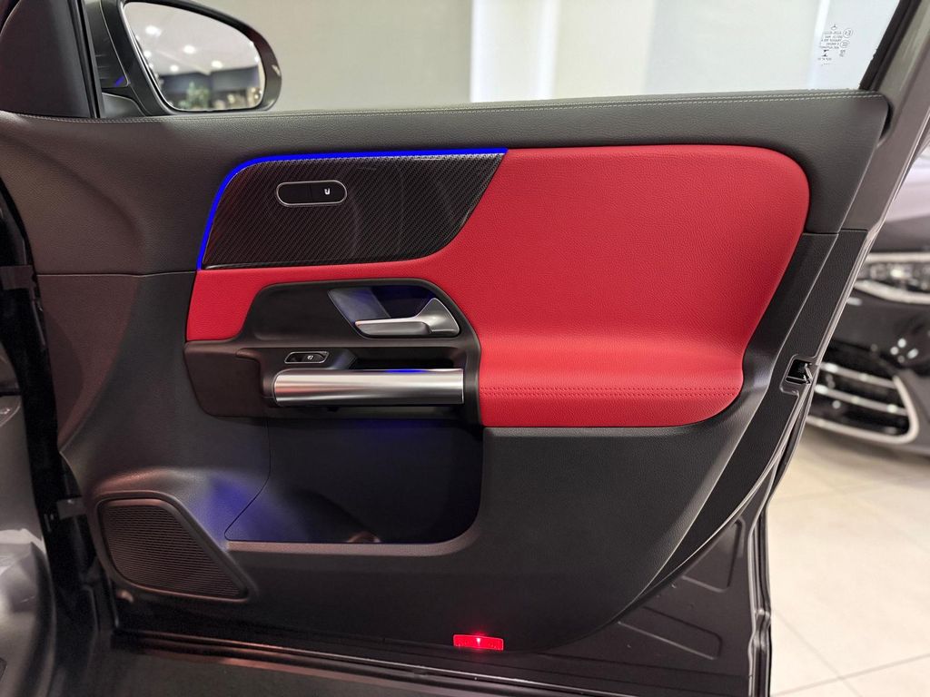 Mercedes-Benz GLA 200 2022