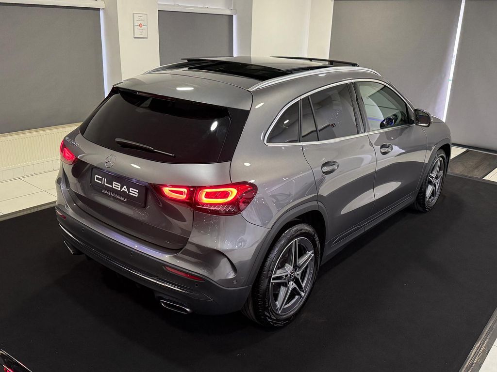 Mercedes-Benz GLA 200 2022