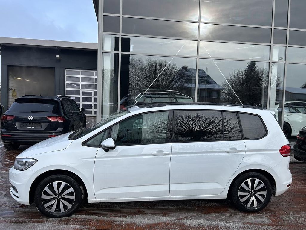 Volkswagen Touran 2024