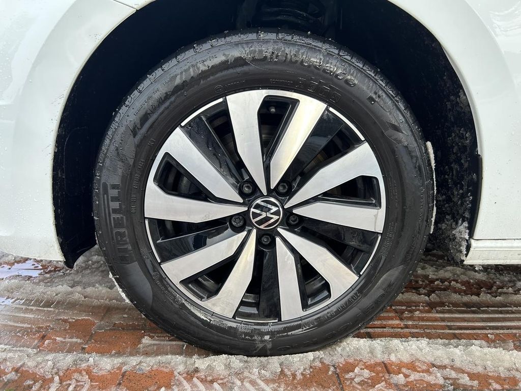 Volkswagen Touran 2024