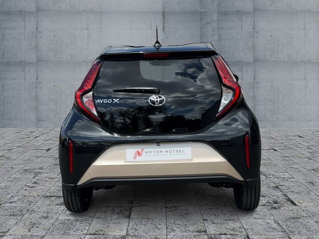 Toyota Aygo (X)