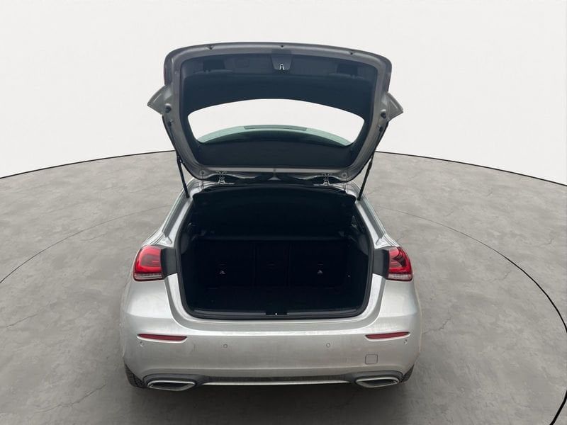 Mercedes-Benz A 200 2021