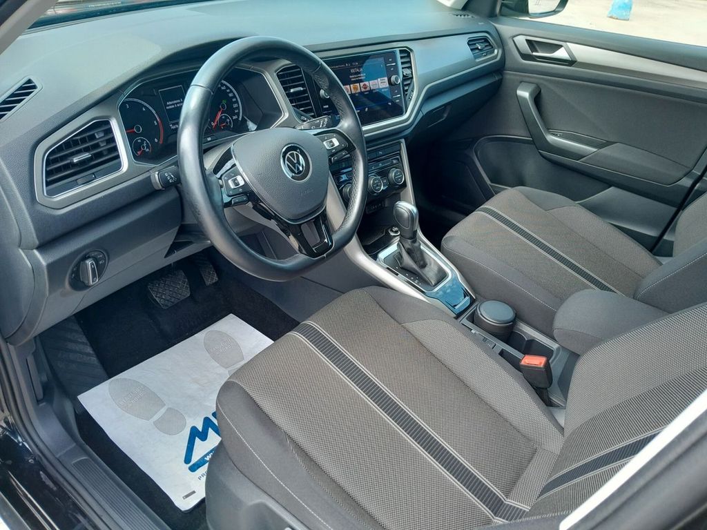 Volkswagen T-Roc 2021