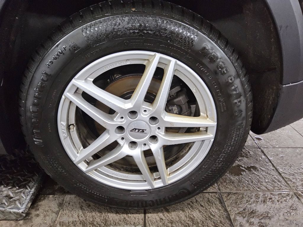 Mercedes-Benz GLB 200 2022