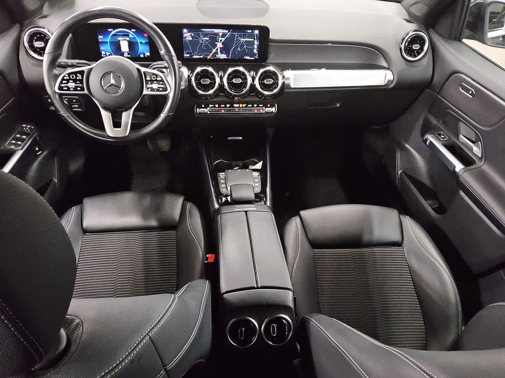 Mercedes-Benz GLB 200 2022