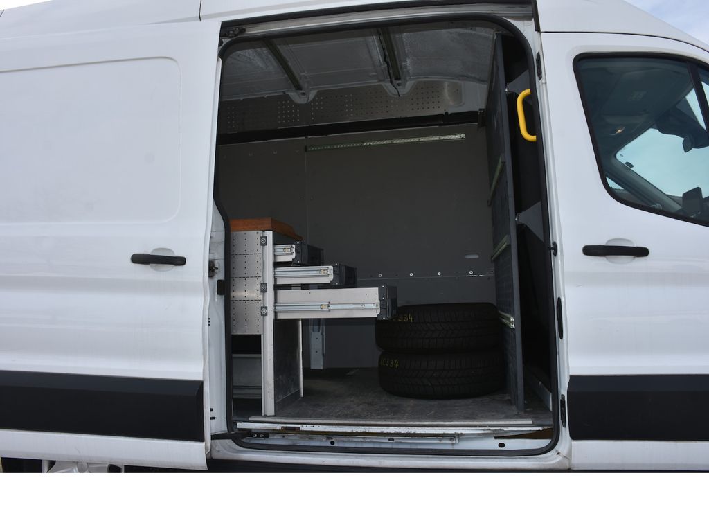 Ford Transit 2020