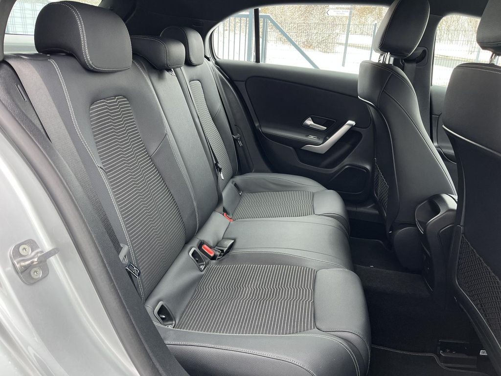 Mercedes-Benz A 200 2022