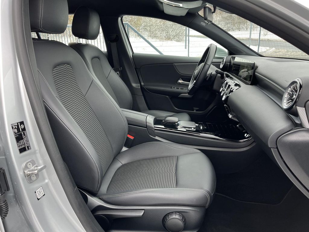 Mercedes-Benz A 200 2022