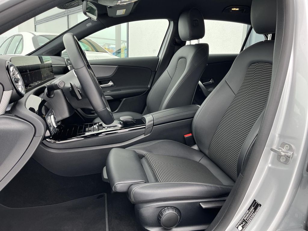 Mercedes-Benz A 200 2022