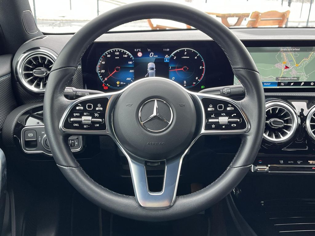 Mercedes-Benz A 200 2022